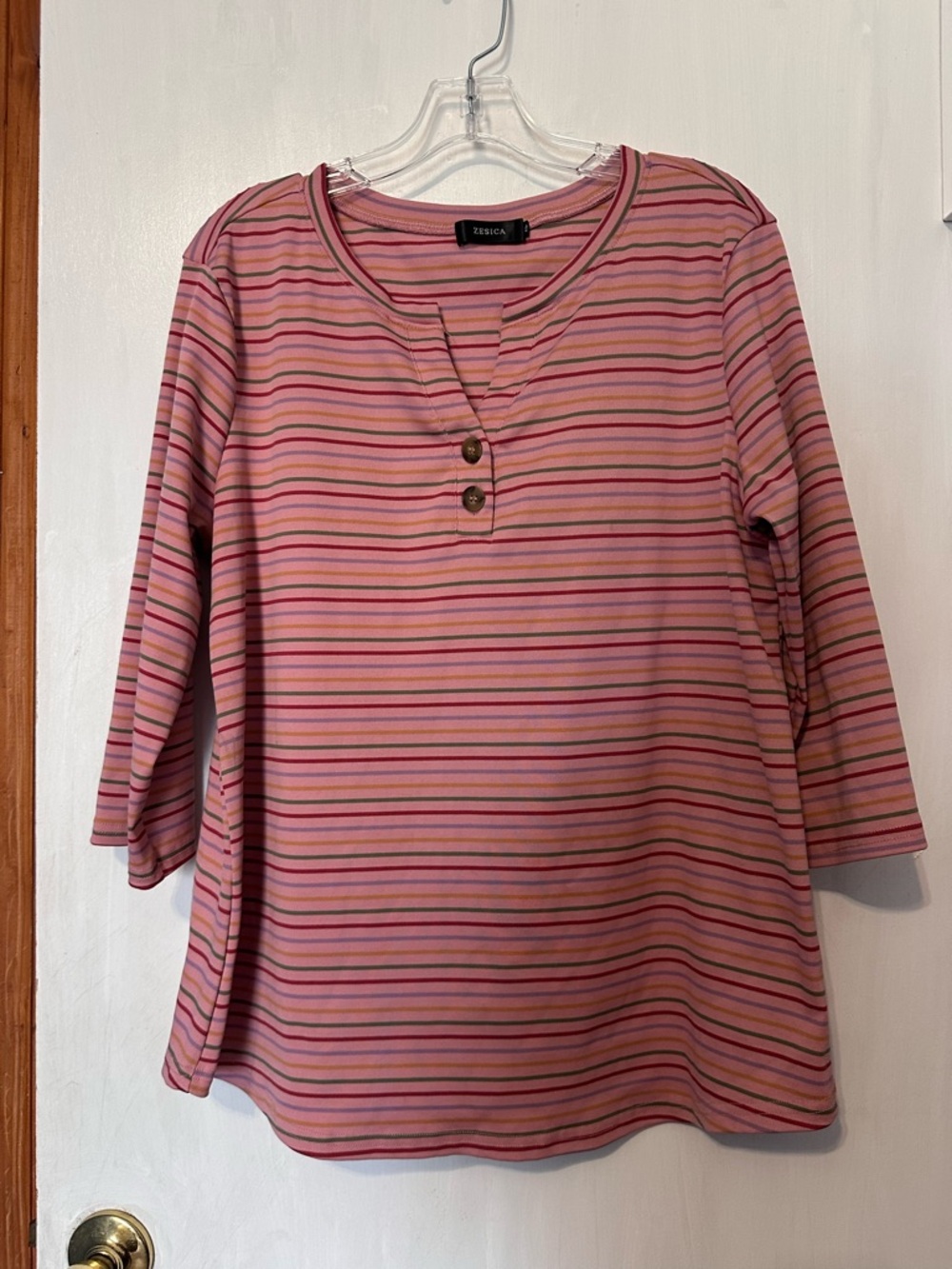 Women’s Top / Blouse, Size XL, New Without Tags
